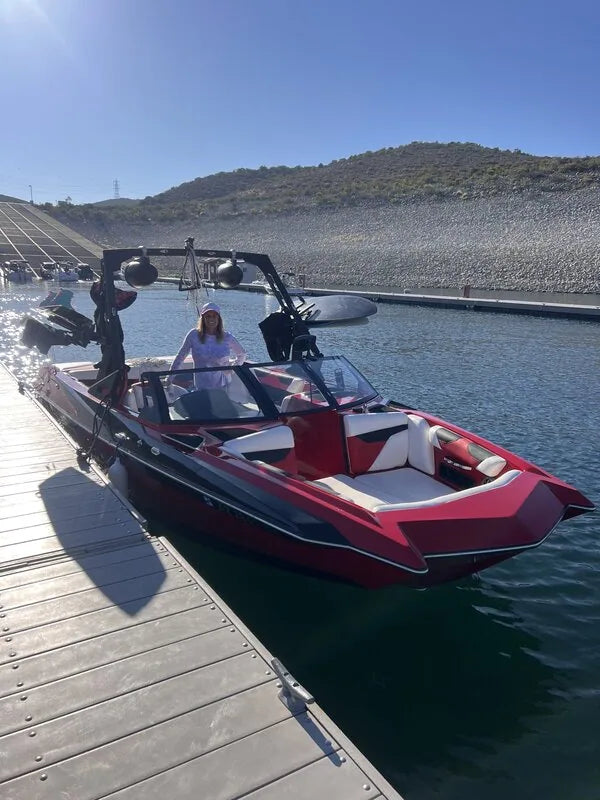 Hydro-Motion | Watersport Rental and Lessons