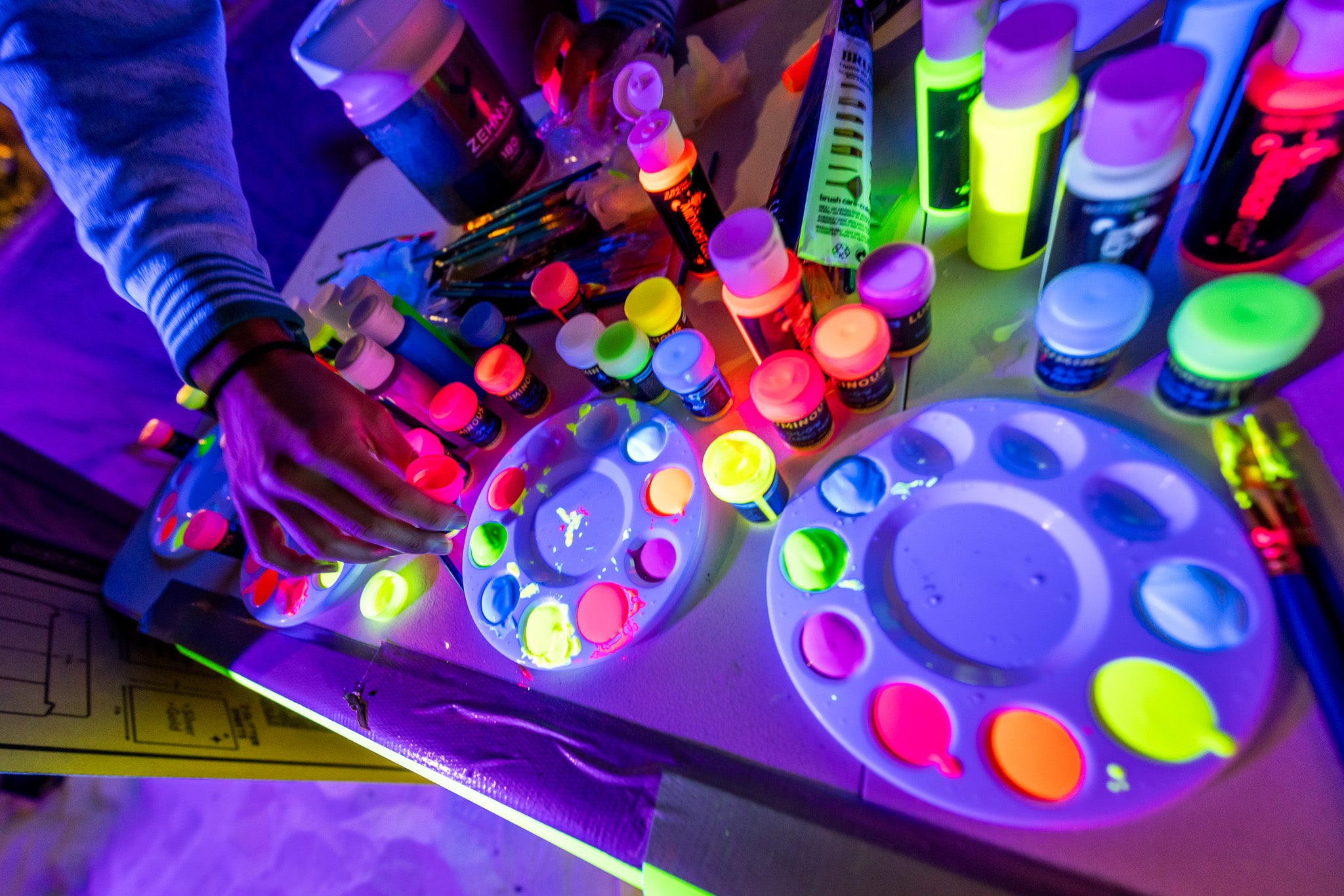 Neon Paint Station Experience