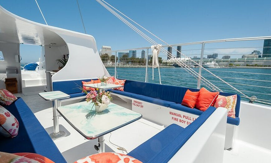 11am/2:30pm Triton Charter Cruise